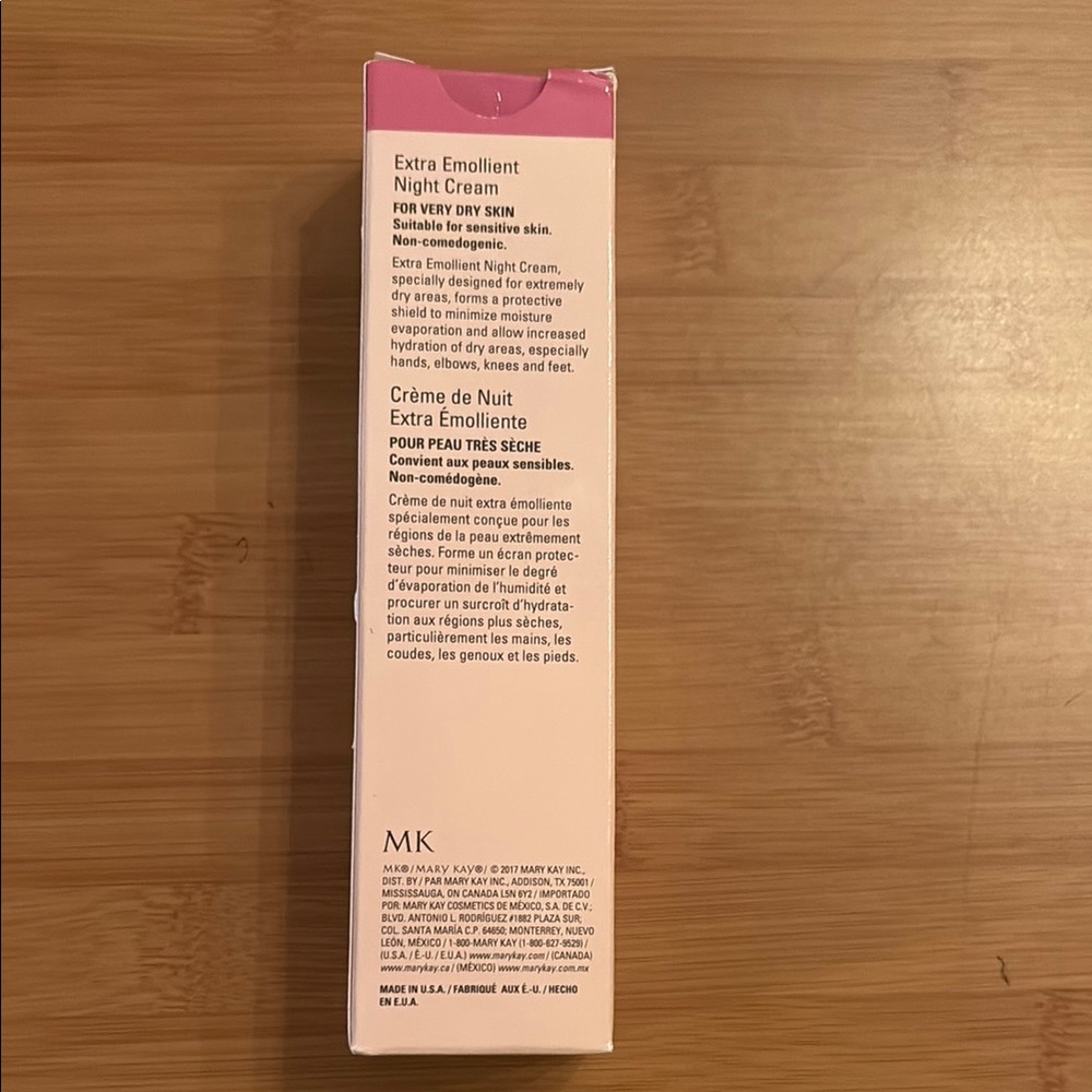 Mary Kay Extra Emollient Night Cream - Soft Pink - Picture 3 of 4